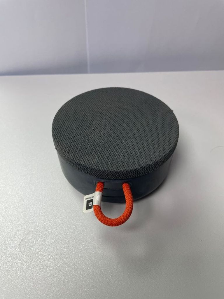 Купить Xiaomi mi portable bluetooth speaker mini xmyx04wm Б/У