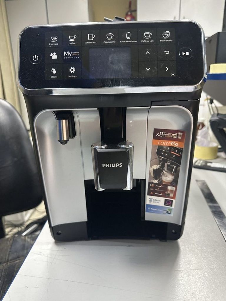 Объявление Philips Series 4300 LatteGo EP4346/71 Б/У