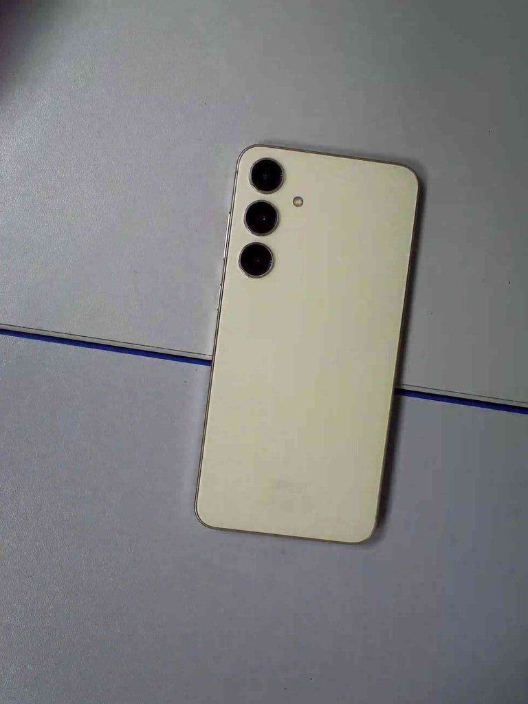 Дешиво Samsung galaxy s24+ 12/512gb с ломбарда