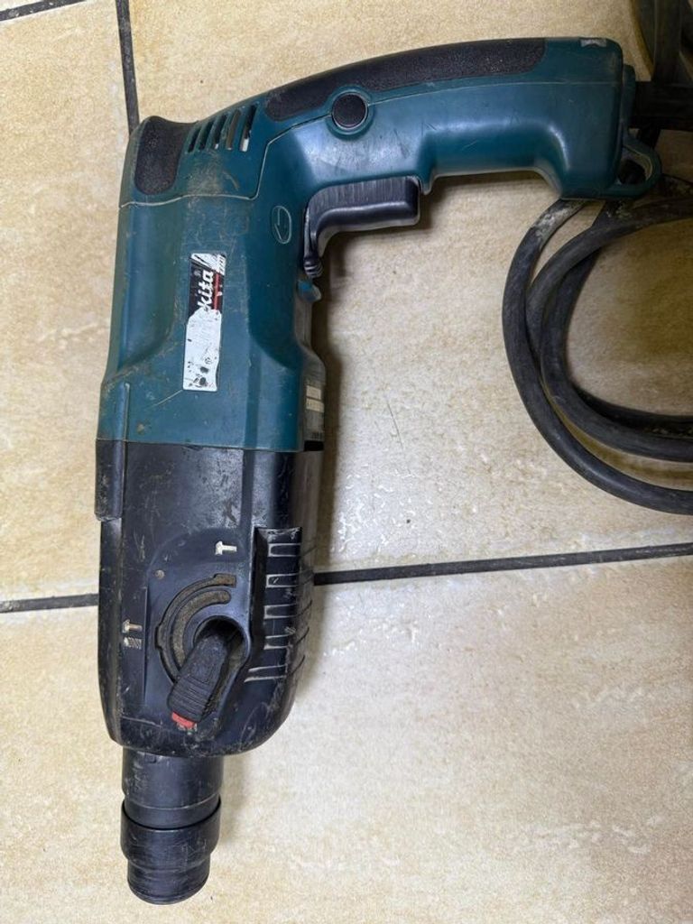 Makita hr2450 Код:01-200856679. Зображення 6