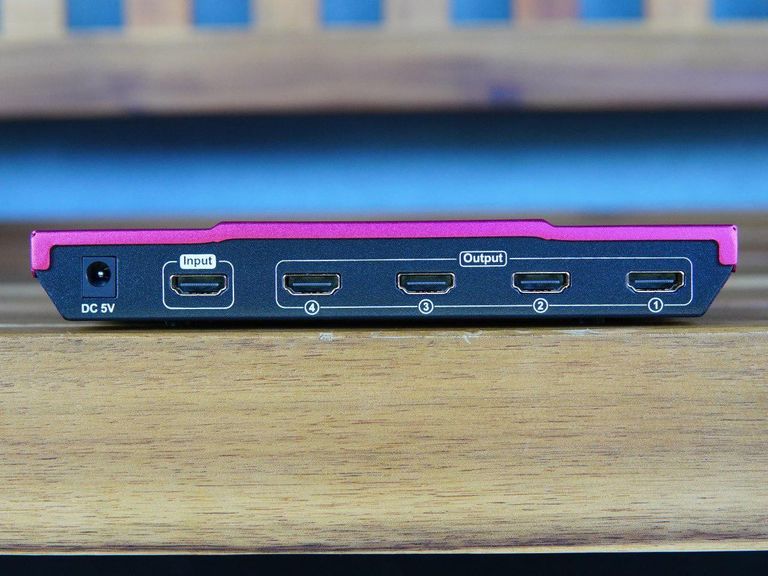 Дешево TESmart 4K 2X4 HDMI з ломбарду