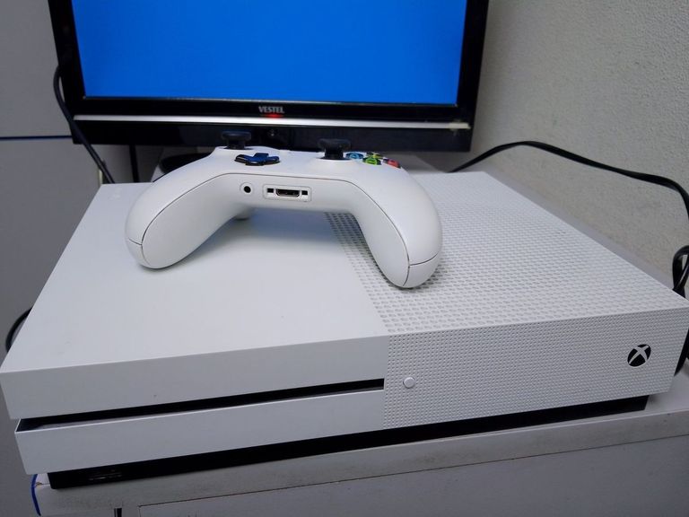 Microsoft Xbox One S 1TB Код:01-200867173. Зображення 5
