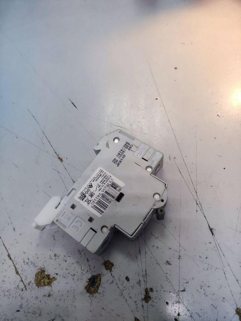 Дешиво Eti ETIMAT 10 1p C 50А 6 kA (2131721) с ломбарда