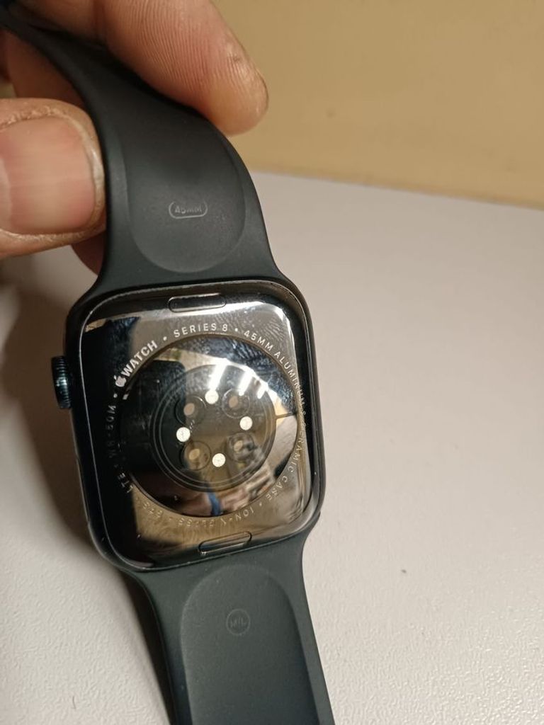 Дешево Apple watch series 8 gps + cellular 45mm aluminum case w. sport з ломбарду