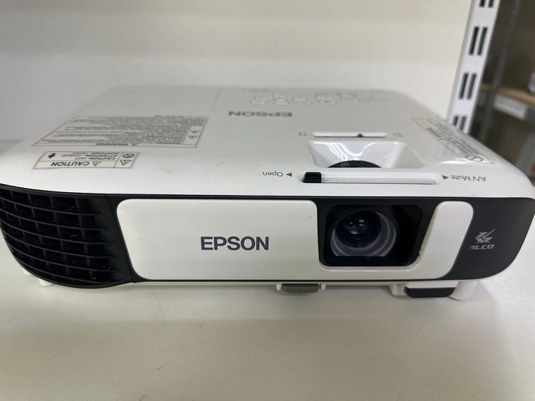 Купити Epson EB-X41 (V11H843040) Б/У