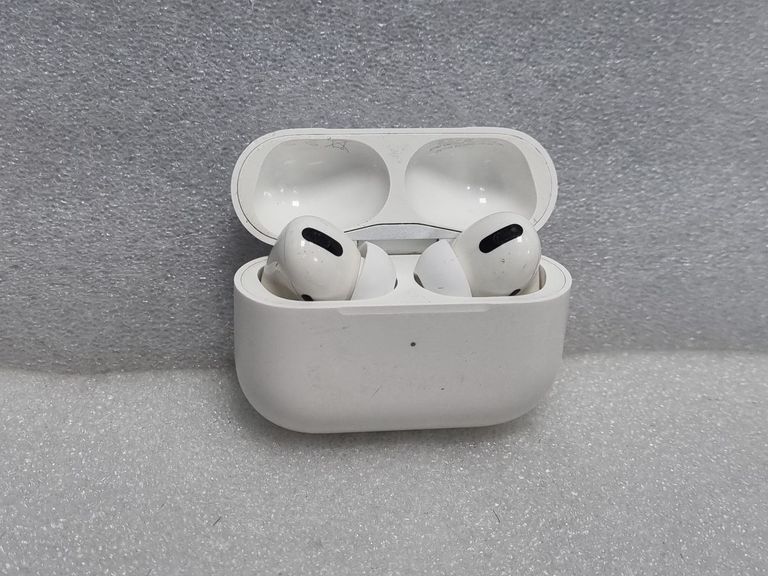 Купити Apple AirPods Pro (MWP22) Б/У