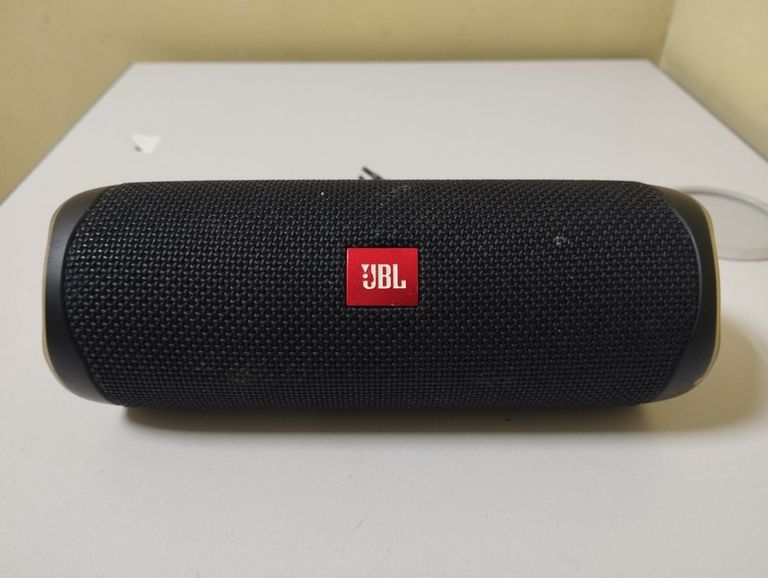 Купити Jbl flip 5 Б/У