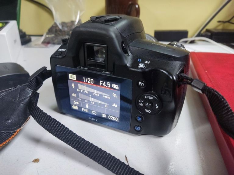 Дешиво Sony alpha dslr-a290 /18-55mm kit с ломбарда