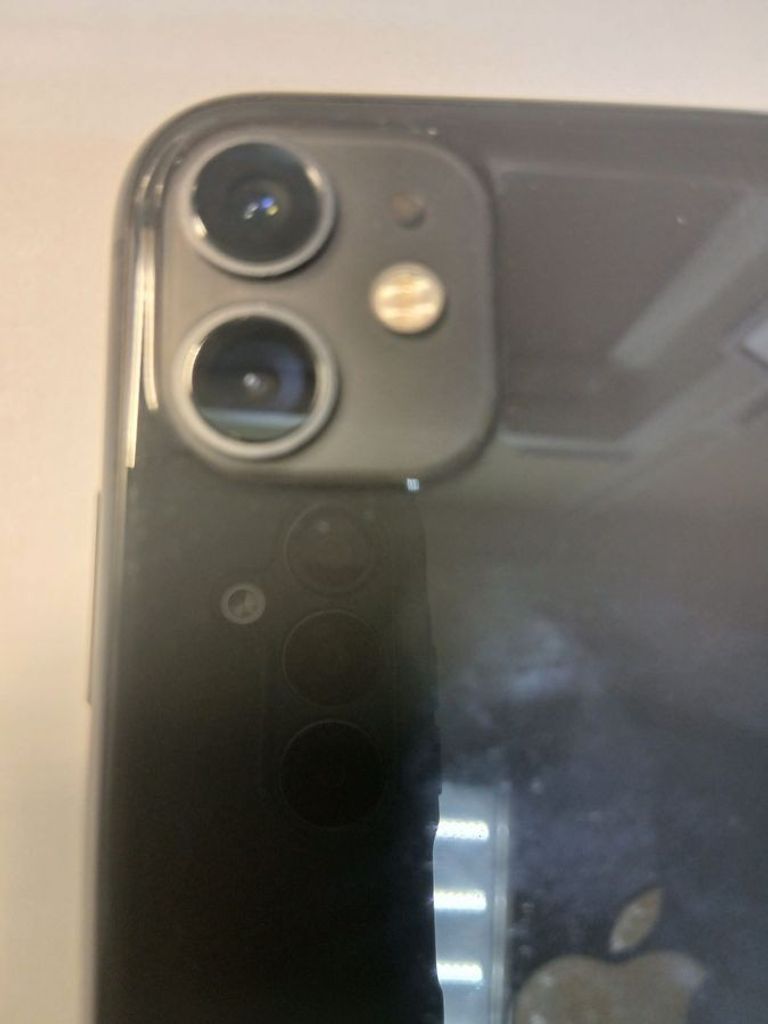 Apple iphone 11 64gb Код:01-200909046. Зображення 6