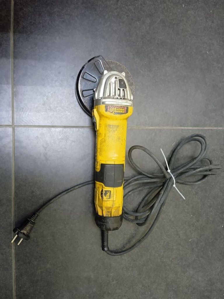 Купить Dewalt DWE4257 Б/У