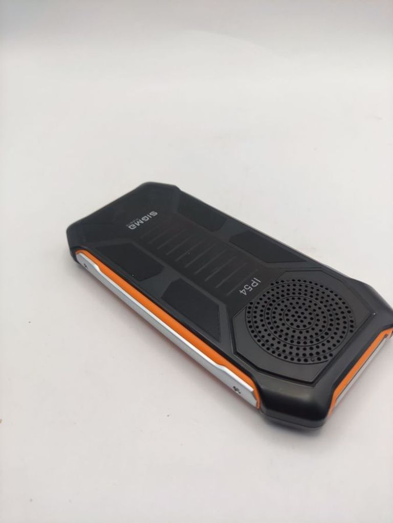 Розпродаж Sigma mobile X-style 323 RAIN Black-Orange (4827798885727), продавець Техноскарб