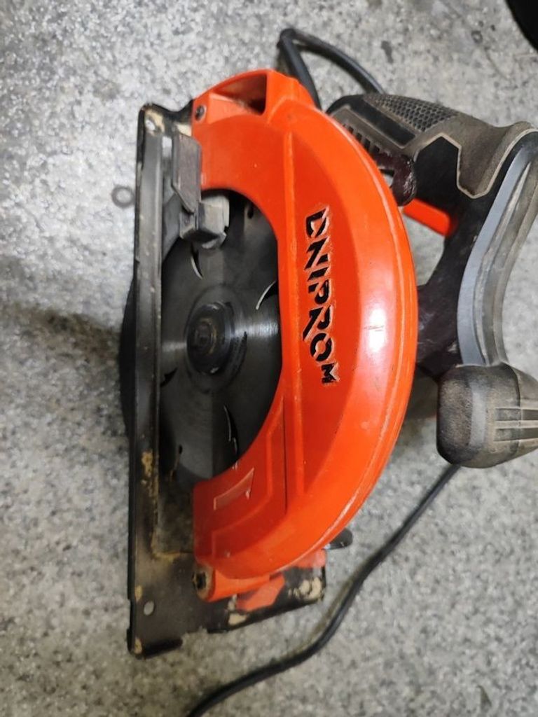 Дешево Dnipro-M cs-185m з ломбарду