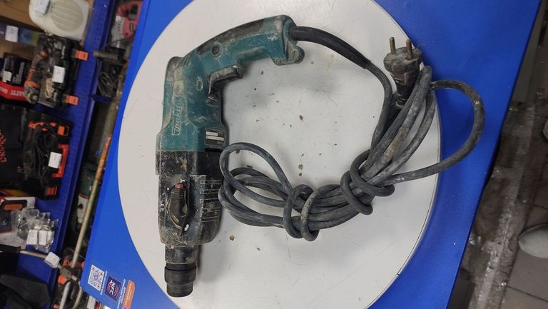 Купити Makita hr2450 Б/У