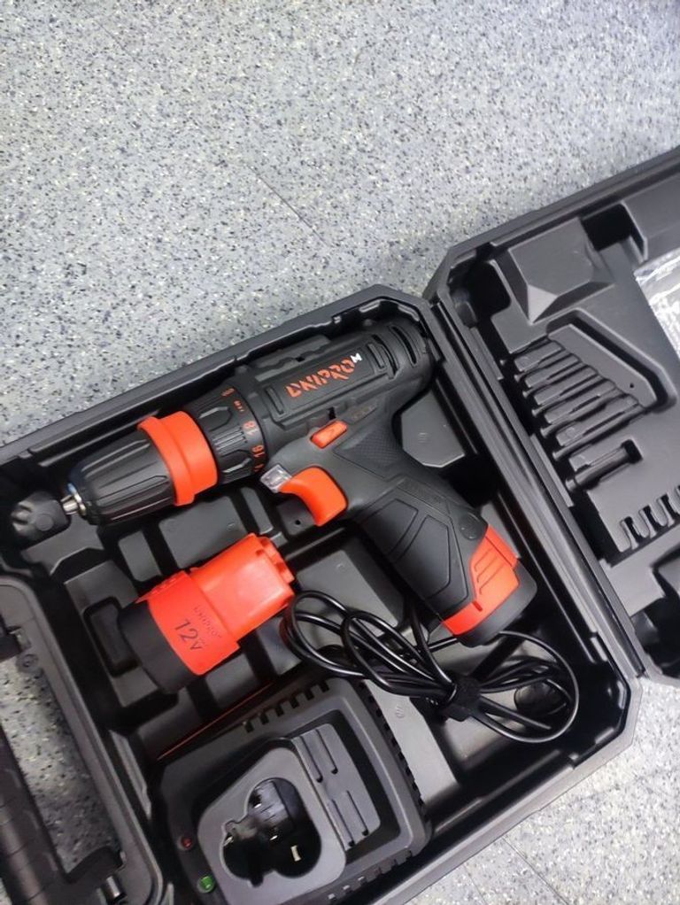 Дешево Dnipro-M cd-12qx з ломбарду