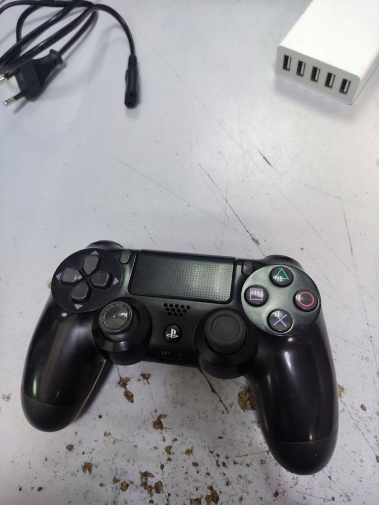 Купити Sony dualshock 4 Б/У