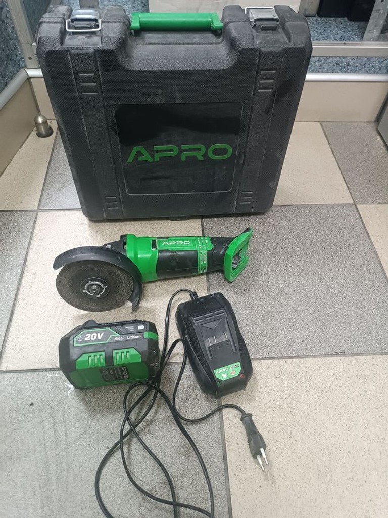 Дешево Apro 20В, 125мм, 4А, 20AG, 1 АКБ, ЗУ, кейс (895100) з ломбарду