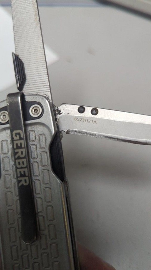Дешиво Gerber lockdown drive blister 4l silver с ломбарда
