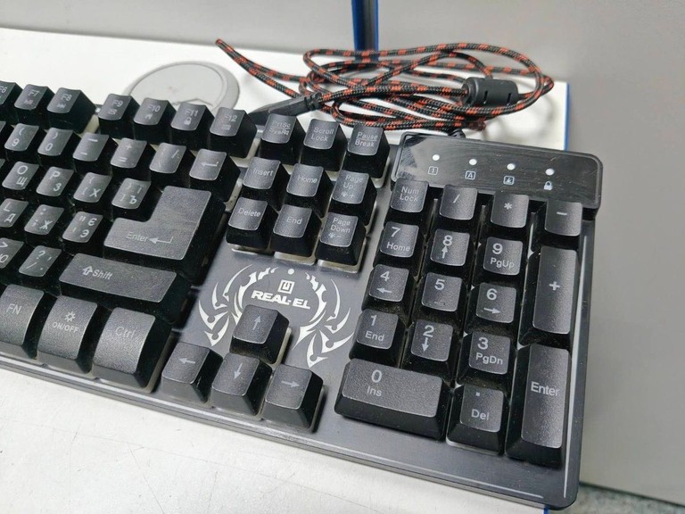 Real-El comfort 7090 backlit Код:01-200930440. Изображение 5