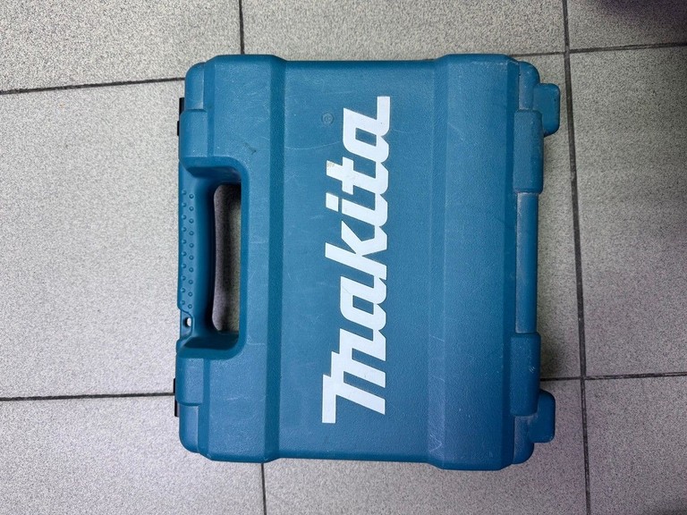 Дешиво Makita HG5030K с ломбарда