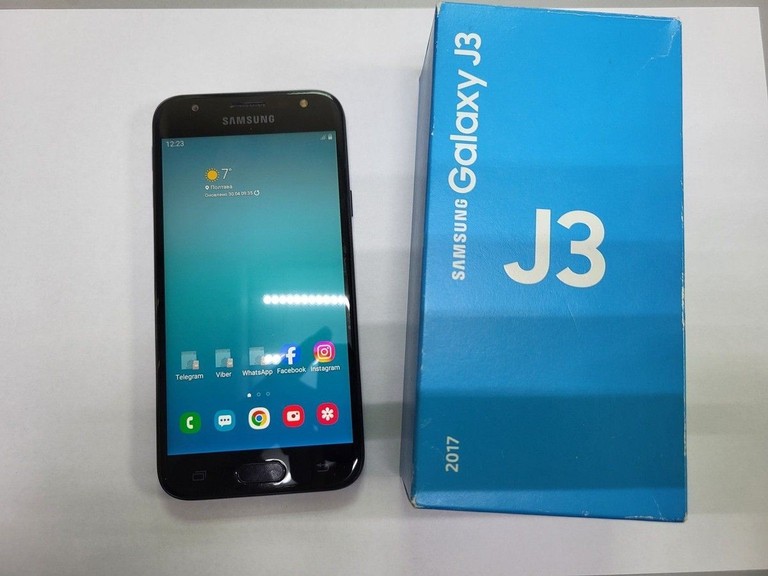 Дешево Samsung galaxy j3 2017 2\16gb з ломбарду
