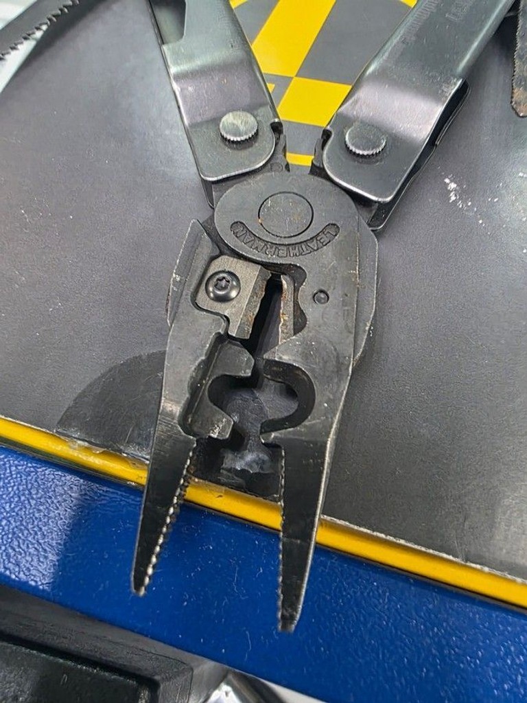 Розпродаж Leatherman super tool 300, продавець Техноскарб