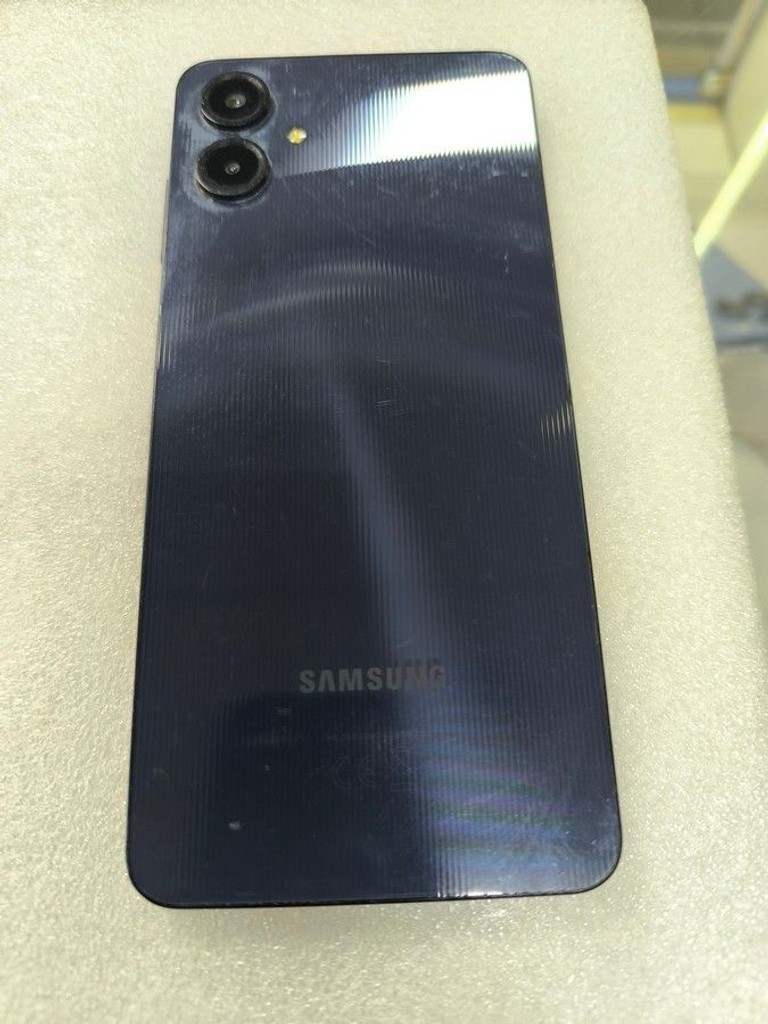 Купити Samsung galaxy a06 4/128gb Б/У
