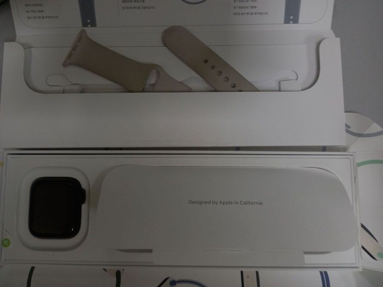 Apple watch se 2 gps 40mm aluminum case with sport Код:01-200897705. Зображення 5