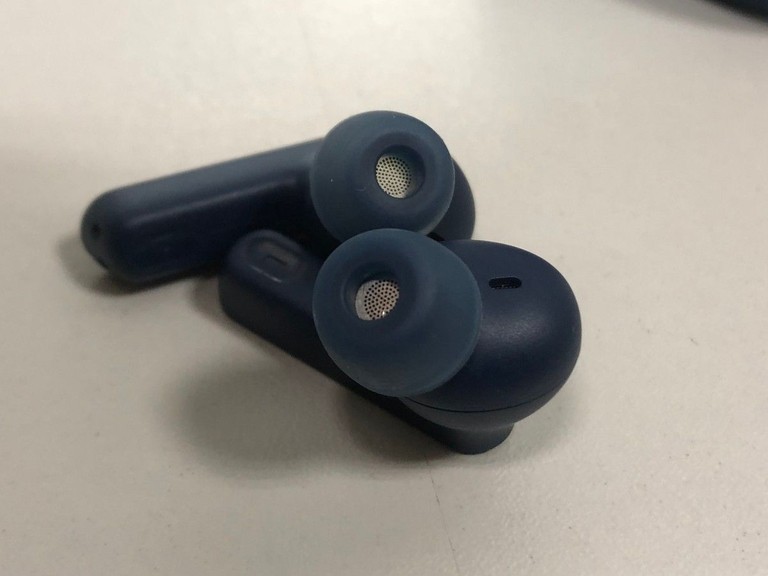 Оголошення Jbl tune beam Б/У