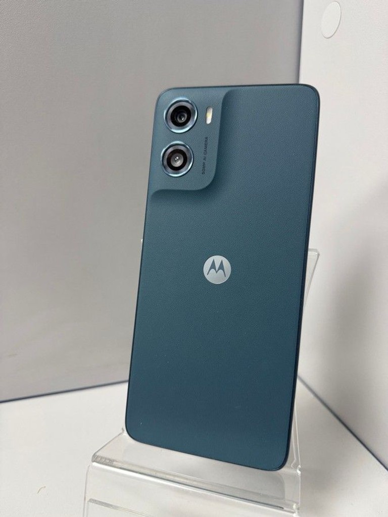 Дешево Motorola moto g06 4g 4/64gb tendril з ломбарду