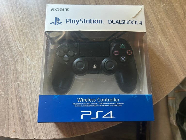 PlayStation 4 slim Код:null. Зображення 4