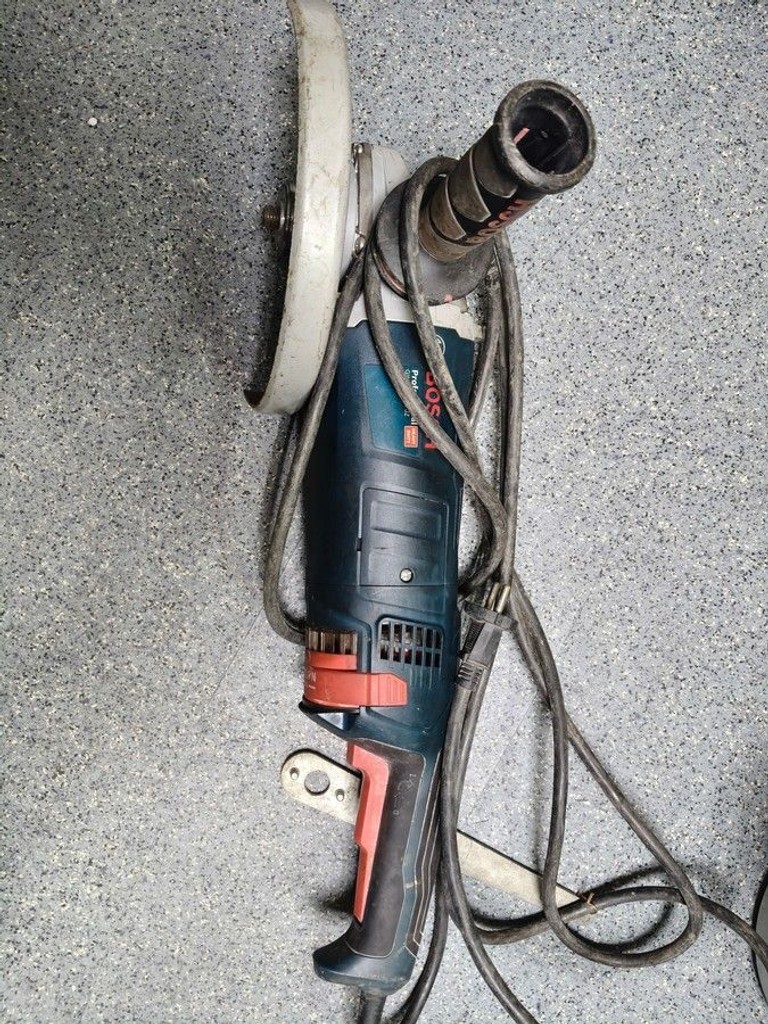 Оголошення Bosch GWS 24-230 JZ (06018C3300) Б/У