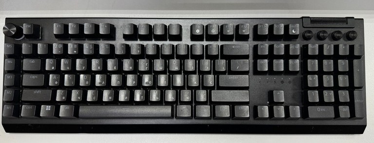 Купить Razer blackwidow v4 pro Б/У