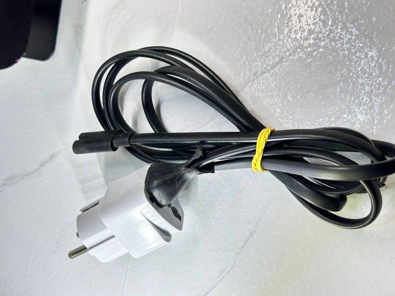 Apple a1625 tv apple 32gb Код:01-201031456. Изображение 12