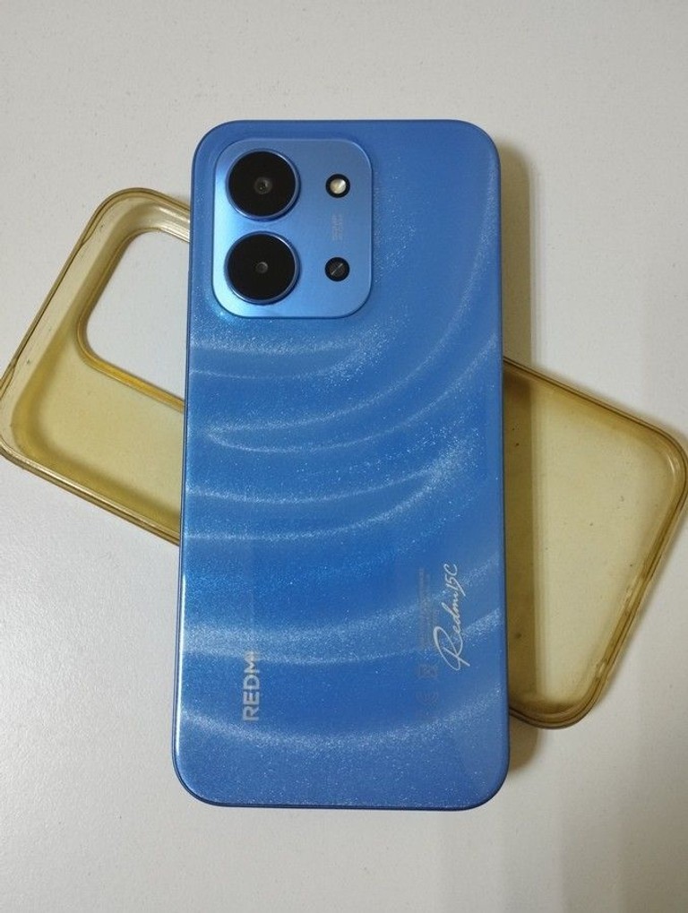 Дешево Xiaomi redmi 15c 4g 8/256gb з ломбарду