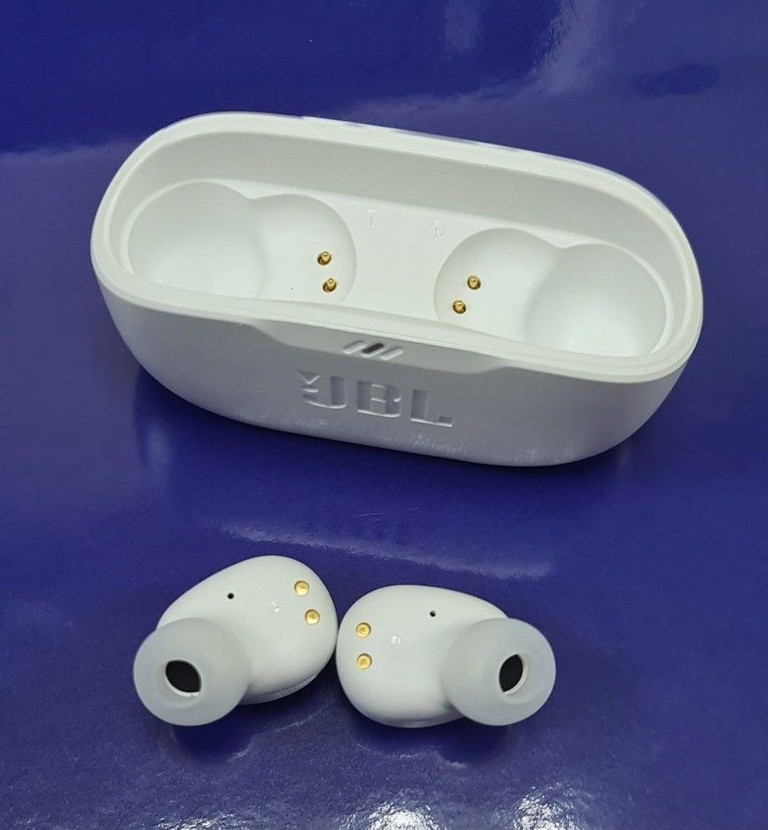 Дешево Jbl wave buds з ломбарду