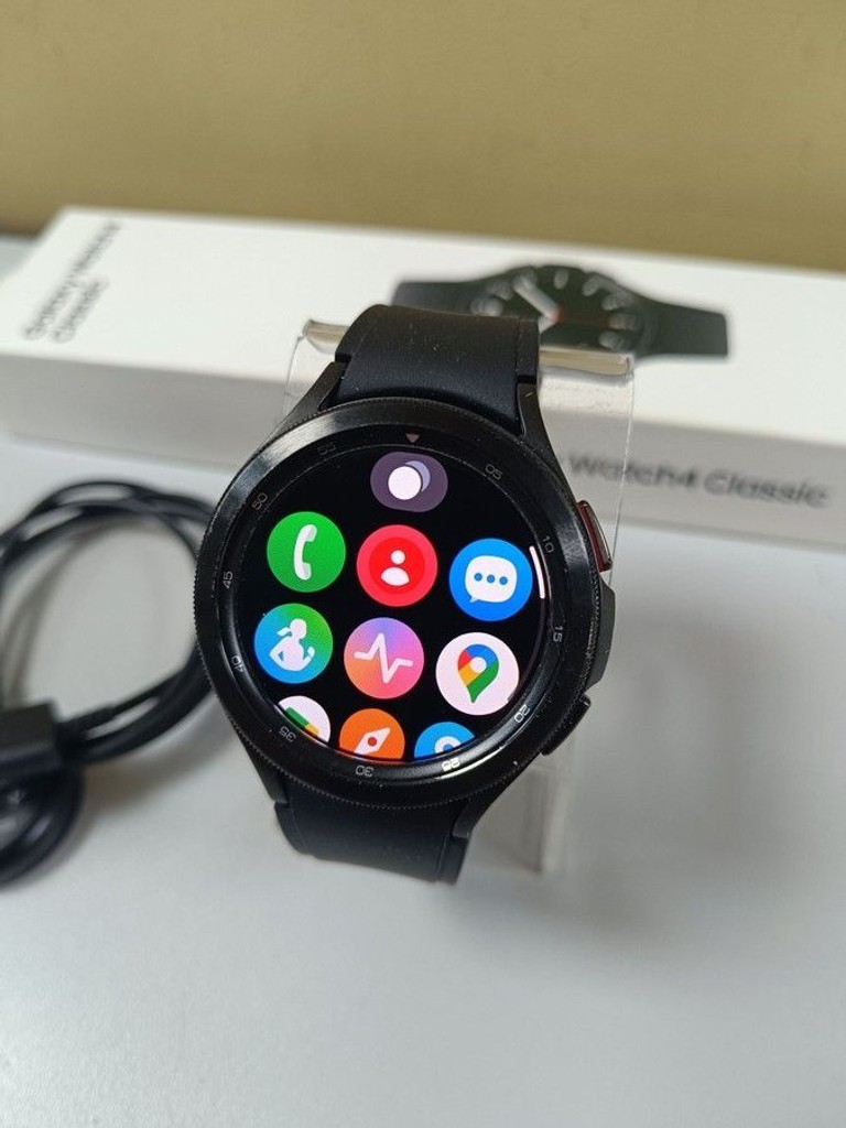 Дешево Samsung galaxy watch4 classic 46mm з ломбарду