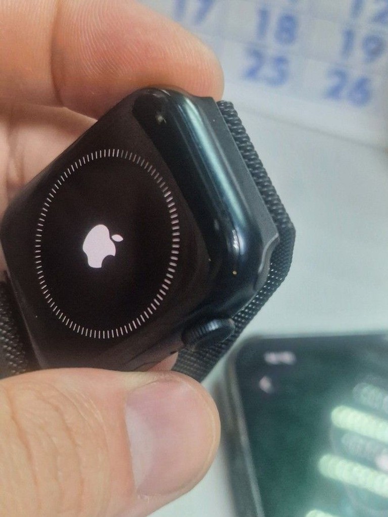 Оголошення Apple watch se 2 gps 44mm aluminium case Б/У