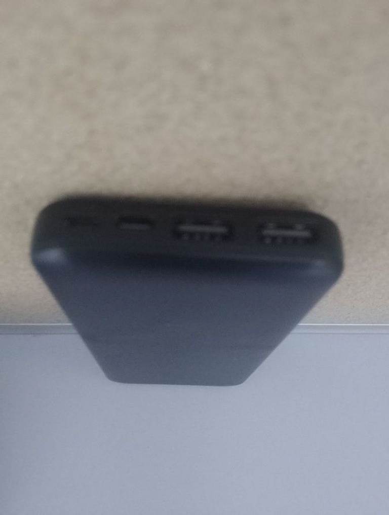 Купити Borofone BJ78 Clever 10000mAh Black Б/У