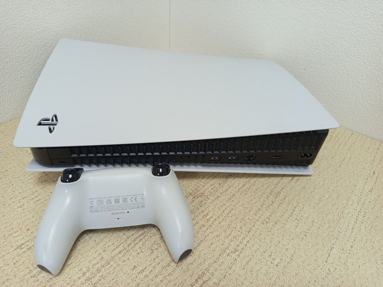 Дешево Sony PlayStation 5 825GB з ломбарду