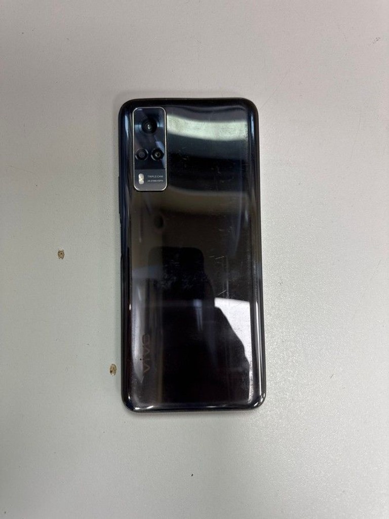 Дешиво Vivo y31 4/64gb с ломбарда