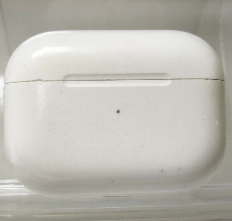 Купить Apple airpods pro 2nd generation magsafe Б/У