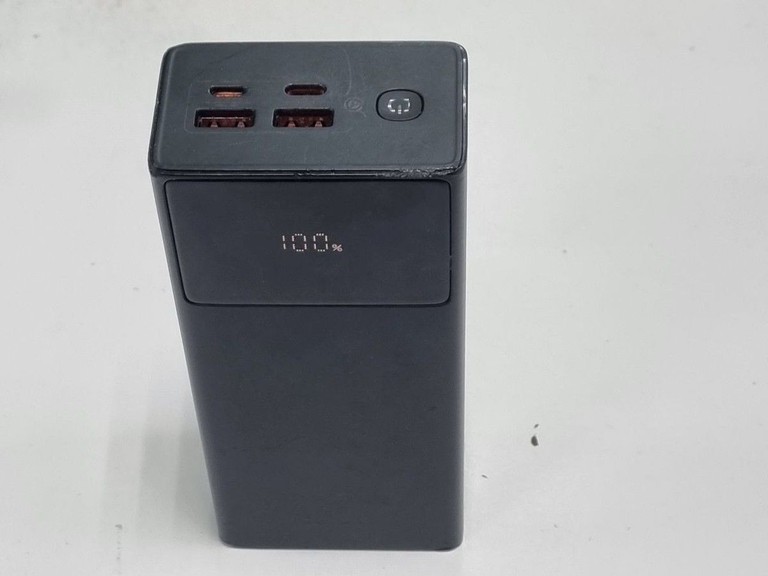 Дешиво Baseus 22.5w 30000mah с ломбарда