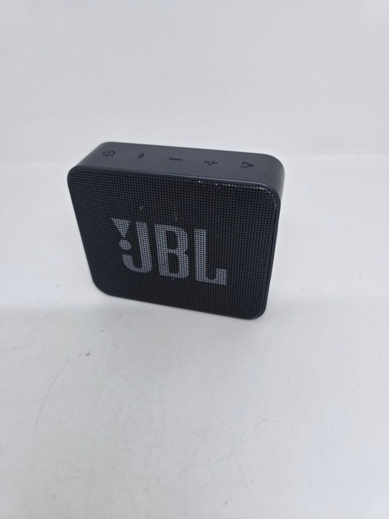 Купити Jbl go essential Б/У