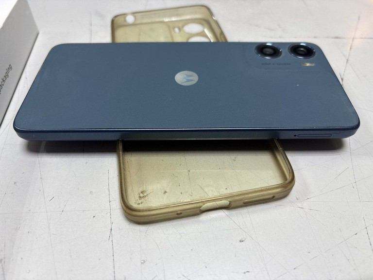 Распродажа Motorola moto g06 4g 4/64gb tendril, продавец Техноскарб