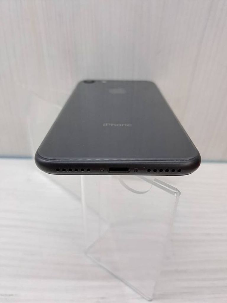 Apple iphone 8 64gb Код:01-18988381. Изображение 5