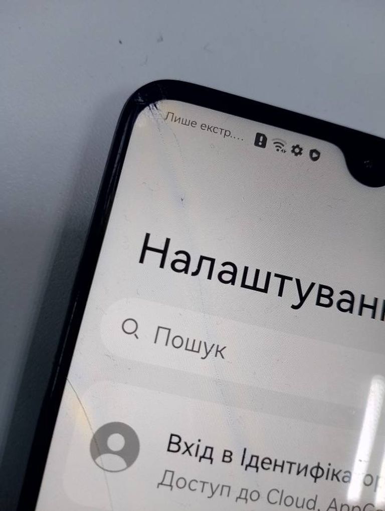 Оголошення Huawei mate 20 4/128gb Б/У