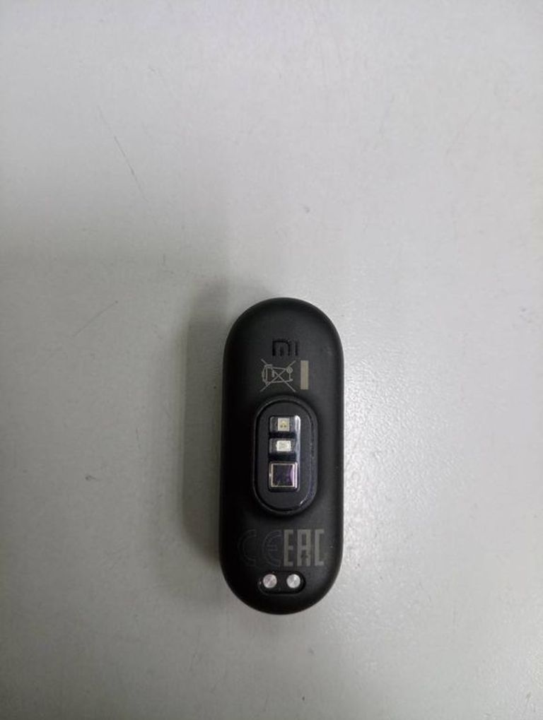 Купить Xiaomi mi band 6 Б/У