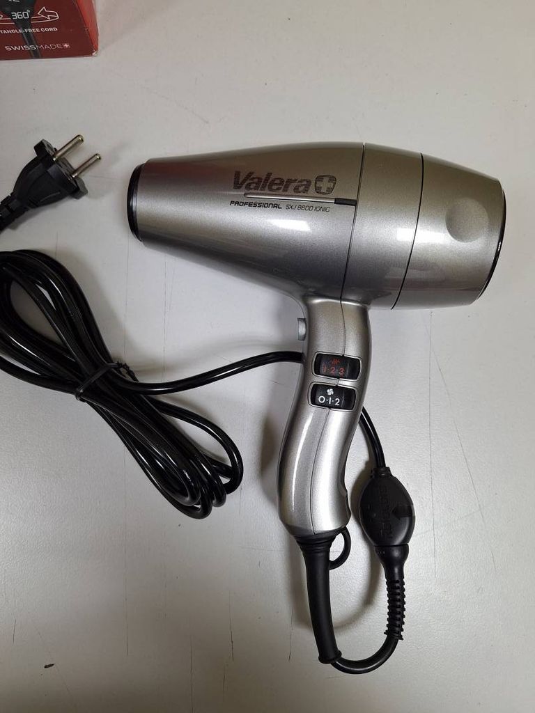 Valera Swiss Silent Jet 8600 Ionic Rotocord (SXJ8600DRC)