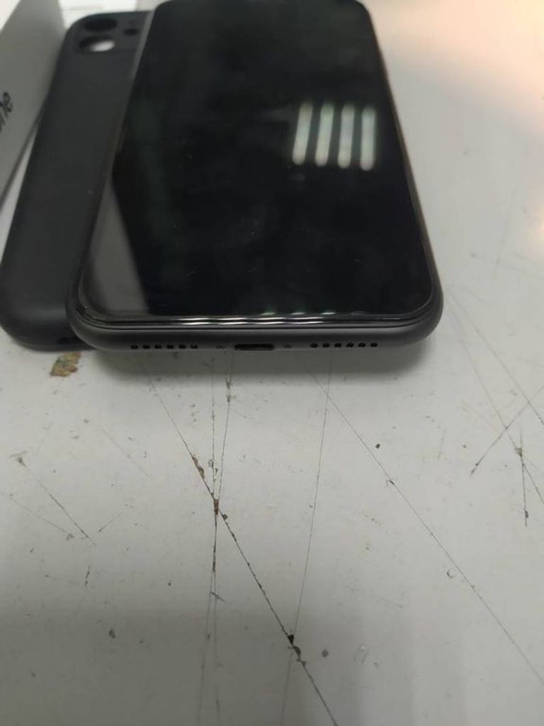Apple iphone 11 64gb Код:01-18649642. Зображення 9