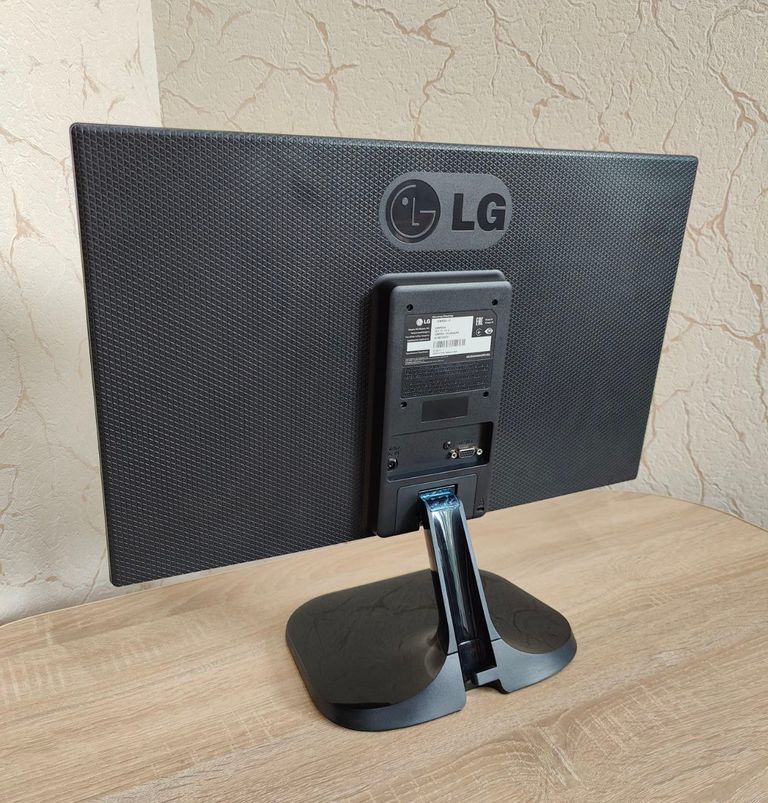 Lg 22mp55a-p